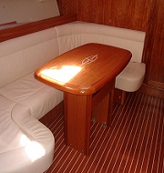 Yacht charter Italy Toscana :: Bavaria 37 Sport HT